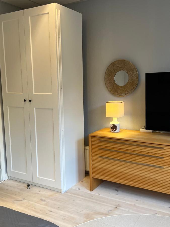 Bed and Breakfast Apothekergaarden Stege Stuen Mod Gardhaven Екстер'єр фото